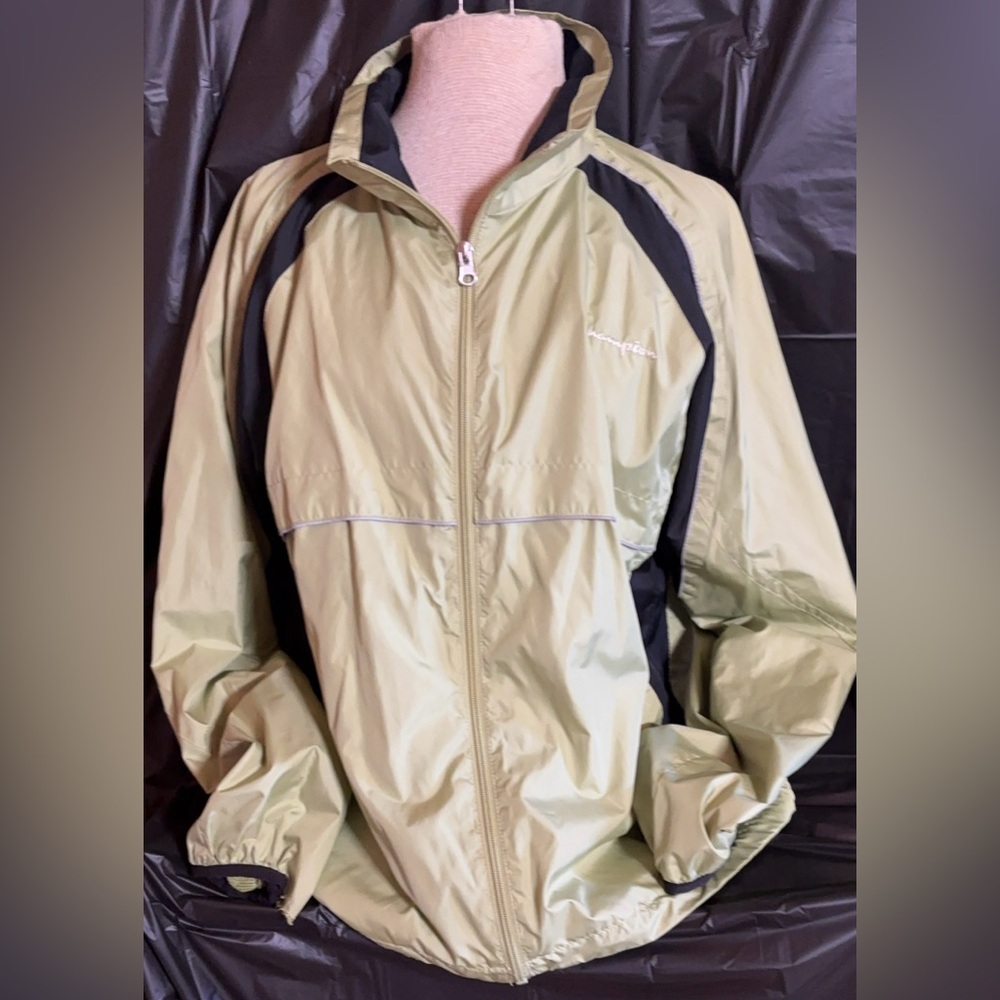 Champion Lightweight Windbreak Jacket Size Large Green